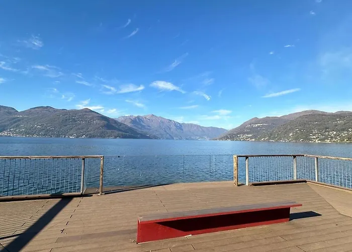 Montecarlo House Vacation アパート *