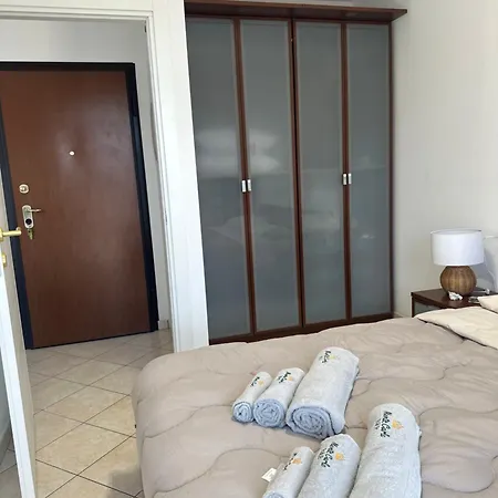 Montecarlo House Vacation Apartmán Luino