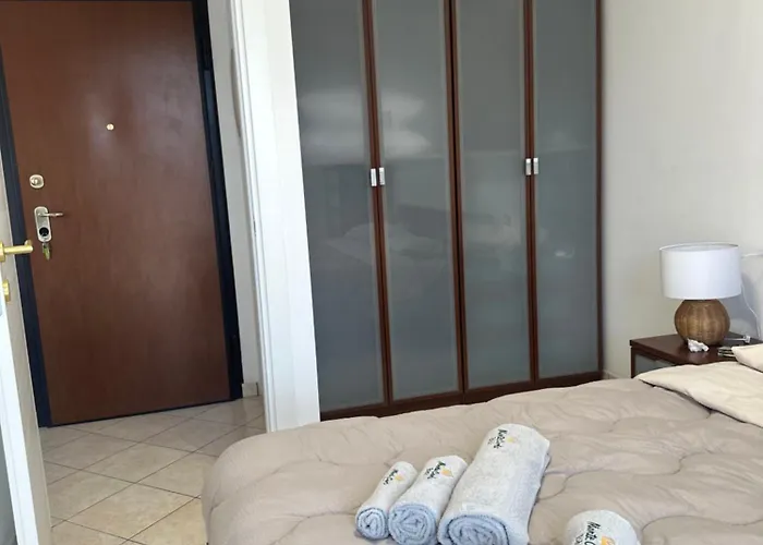 Montecarlo House Vacation شقة لووِنو